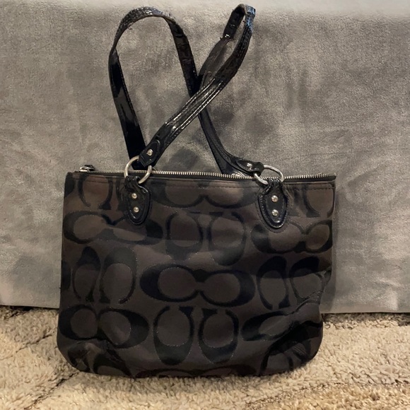 Coach Canvas black shoulder bag - Picture 1 of 5